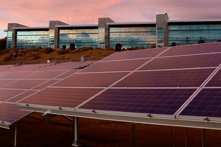 Vantagens e desvantagens do autoconsumo compartilhado e do autoconsumo remoto