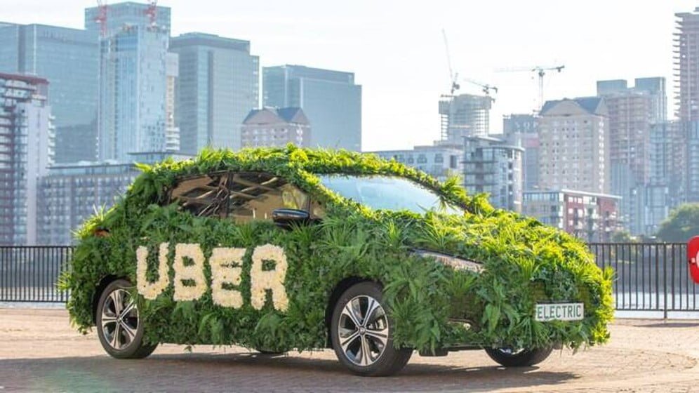 Conheça o projeto Uber Green, que utiliza carros elétricos