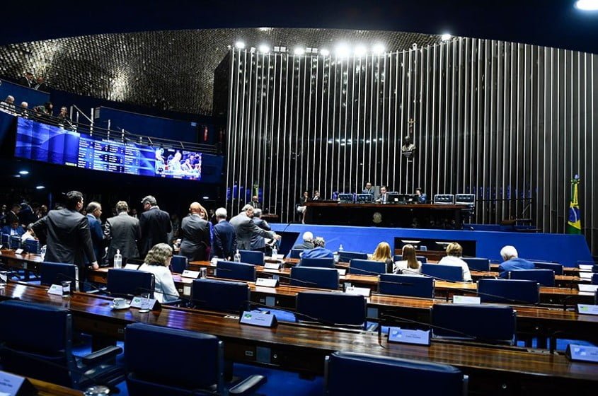 Projeto estabelece diretrizes para elaboração de planos pelos municípios, estados e União