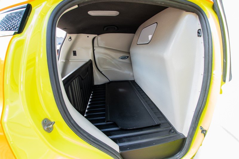 BYD Dolphin Mini Cargo - Divulgação